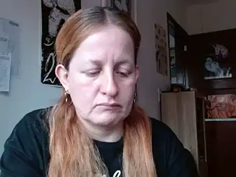 ViioletaMora online show from April 14, 7:03 pm