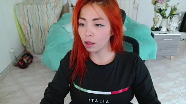 Aylinn diaz online show from June 8, 8:52 pm
