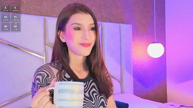 AilishBenson online show from April 22, 8:06 pm