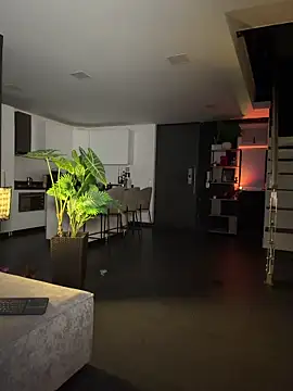 milaivanova online show from April 26, 2:09 am