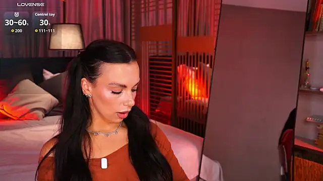 LunaNight online show from April 26, 9:12 pm