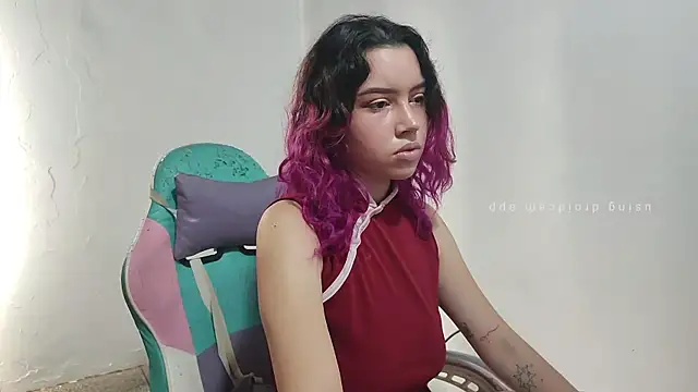 WandaDoll online show from November 29, 1:15 pm