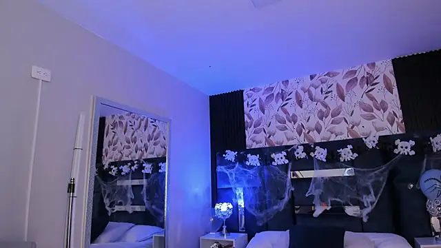 GiselOrtiz online show from October 28, 10:32 am