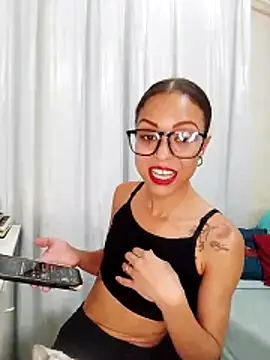 pollypetrovaxxx online show from February 4, 5:38 pm