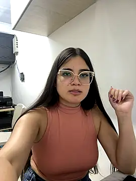 Snapshot of CamilaSofiia chatting on October 12, 8:22 pm CamilaSofiia online show from October 12, 8:22 pm