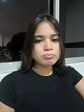 CamilaSofiia online show from April 27, 11:46 pm