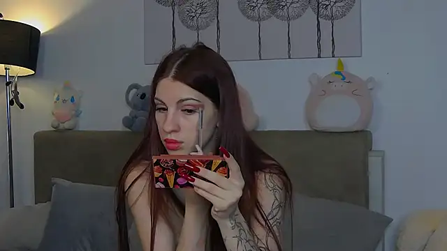 CassKiera online show from October 6, 5:13 am