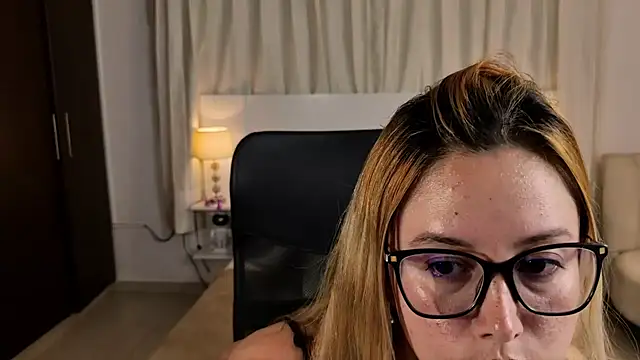 alliee mod online show from July 13, 4:35 am