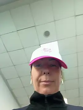 eveangelll online show from April 9, 4:48 am