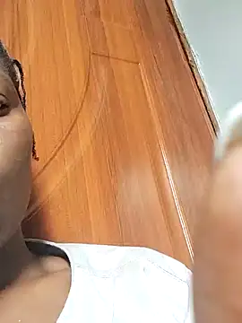 pearl7979 online show from November 2, 7:45 am