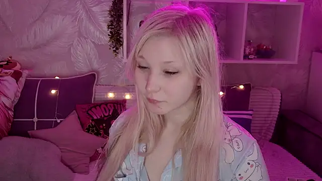 MeowkaKitty online show from April 27, 2:19 am