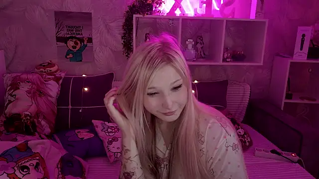 MeowkaKitty online show from April 26, 1:36 am