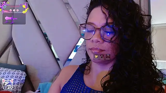 paula daniela1 online show from June 11, 9:22 pm