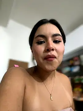 Zarah Blare online show from November 18, 1:06 am