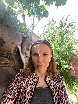 Anita-Smith online show from June 9, 10:03 am