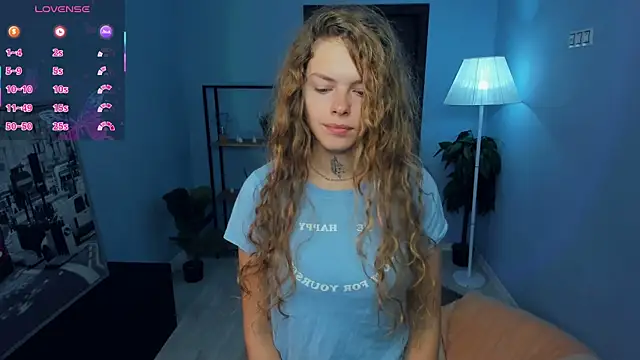 RayaNenlia online show from September 28, 5:03 am