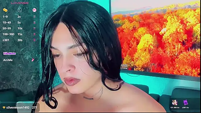 Snapshot of Emmaa_Saenz_ chatting on October 19, 12:56 am Emmaa Saenz online show from October 19, 12:56 am