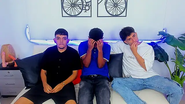 Crazy nigth01 online show from February 18, 2:10 am