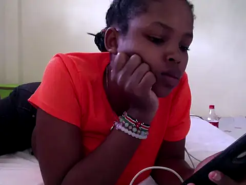 queen-sasha online show from October 8, 11:03 am