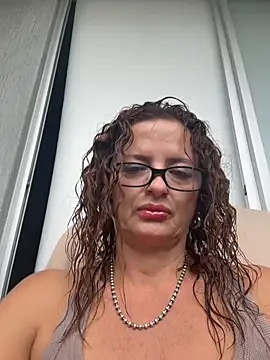 CioniWeiss online show from November 28, 9:07 pm