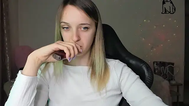 RouseReed online show from April 24, 12:30 pm