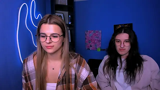 scarlet mooore online show from March 26, 10:22 pm