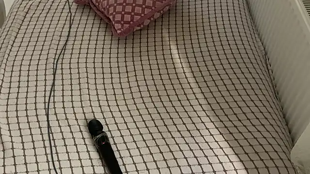 Ceyceys online show from October 4, 8:42 am