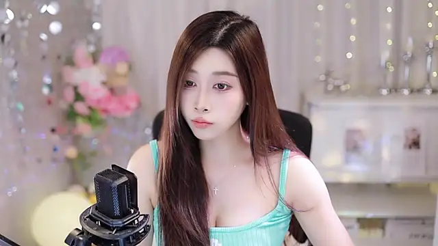 Snapshot of SleepArtist chatting on September 25, 12:48 pm SleepArtist online show from September 25, 12:48 pm