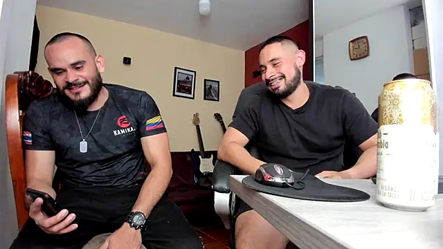 pleasurecompany online show from April 29, 5:32 am