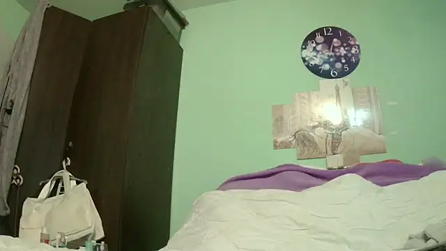 SexyGioconda online show from April 18, 12:18 pm