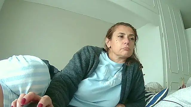 Snapshot of SexyGioconda chatting on October 10, 1:38 pm SexyGioconda online show from October 10, 1:38 pm