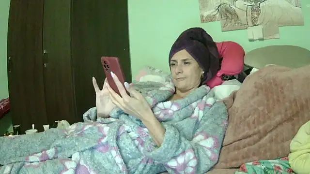 Snapshot of SexyGioconda chatting on October 16, 6:21 pm SexyGioconda online show from October 16, 6:21 pm
