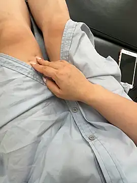 May-Squirt online show from April 20, 5:43 am