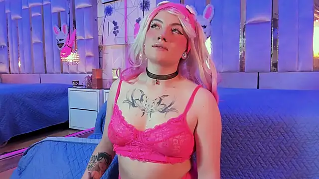 Broklinwhite  online show from March 9, 2:20 pm