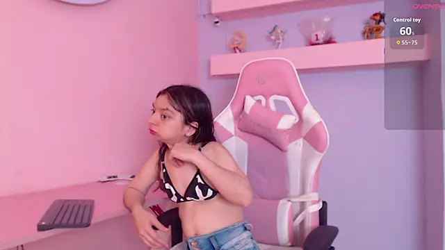 CharlotteMuller online show from October 2, 9:09 pm