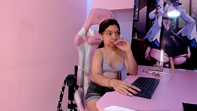 CharlotteMuller online show from April 21, 8:16 pm