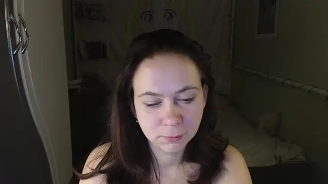 Snapshot of Riley_Roo chatting on September 26, 4:37 pm Riley Roo online show from September 26, 4:37 pm