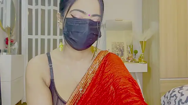 MonalisaDono18 online show from April 18, 9:26 pm