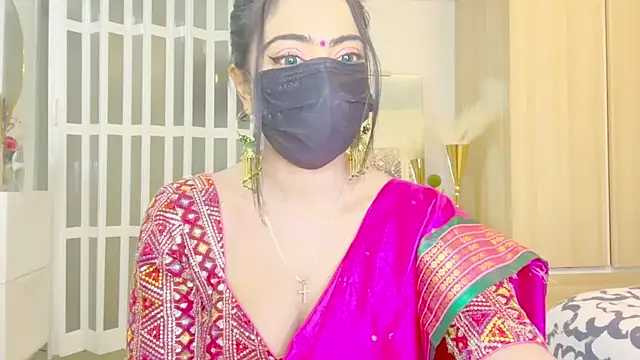 MonalisaDono18 online show from April 21, 1:31 am