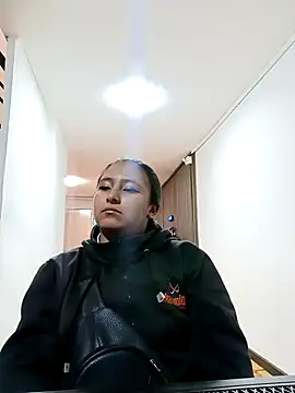 Cute Penelope online show from October 22, 11:15 am