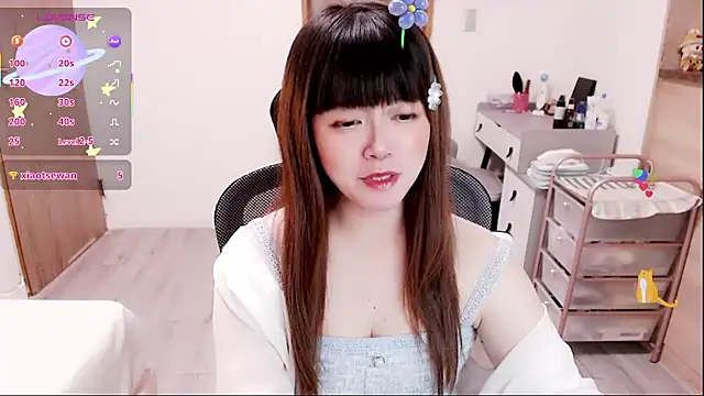 a0513 online show from November 27, 3:15 pm