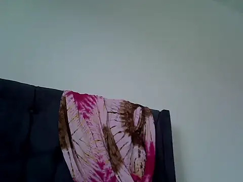 Amberay1 online show from April 22, 10:12 am