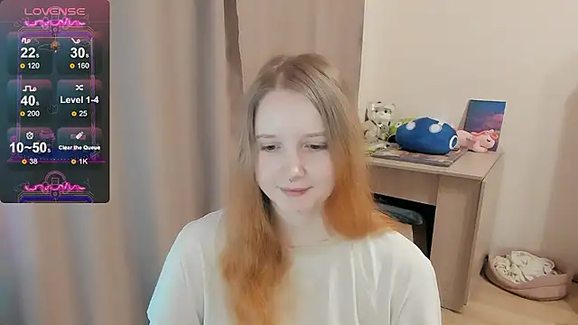 Snapshot of Alyaley chatting on December 2, 7:10 am Alyaley online show from December 2, 7:10 am