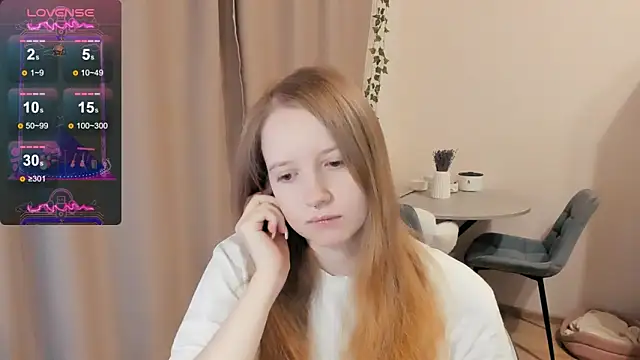 Snapshot of Alyaley chatting on September 15, 1:58 am Alyaley online show from September 15, 1:58 am