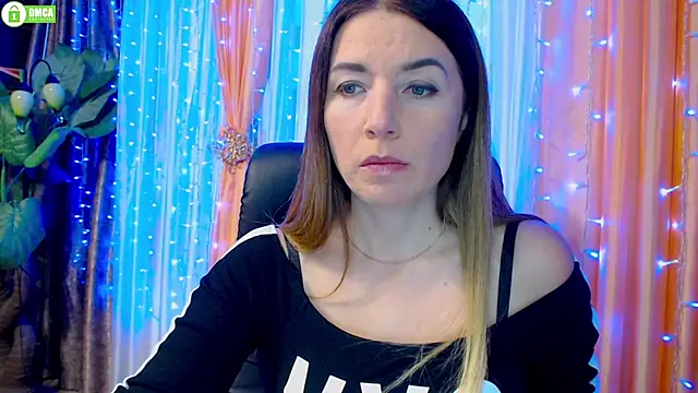 Sweet   Amelia online show from October 7, 3:27 pm