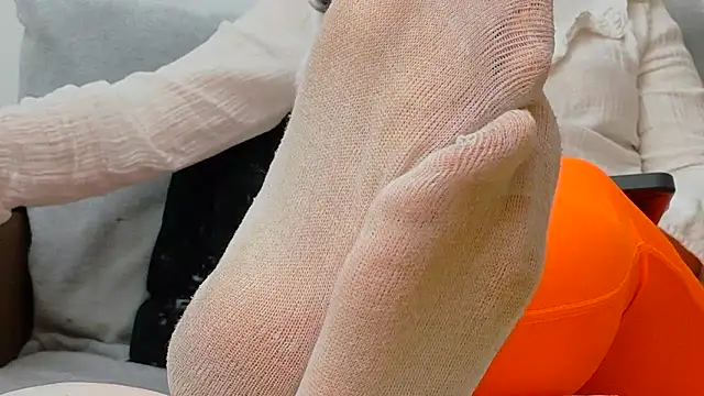 goddessagatha online show from April 18, 7:07 pm