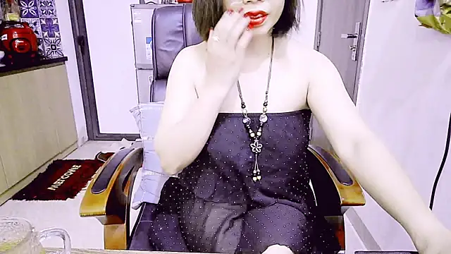 Miu-Le online show from April 22, 4:53 am