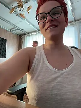 MrMrsRight online show from March 5, 9:49 am