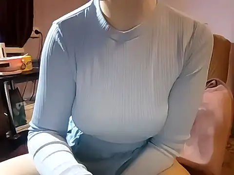  Kitti  online show from March 6, 6:58 pm