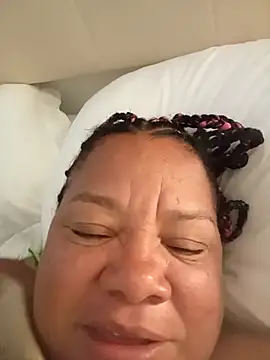 Shanttal0272 online show from April 24, 12:08 pm